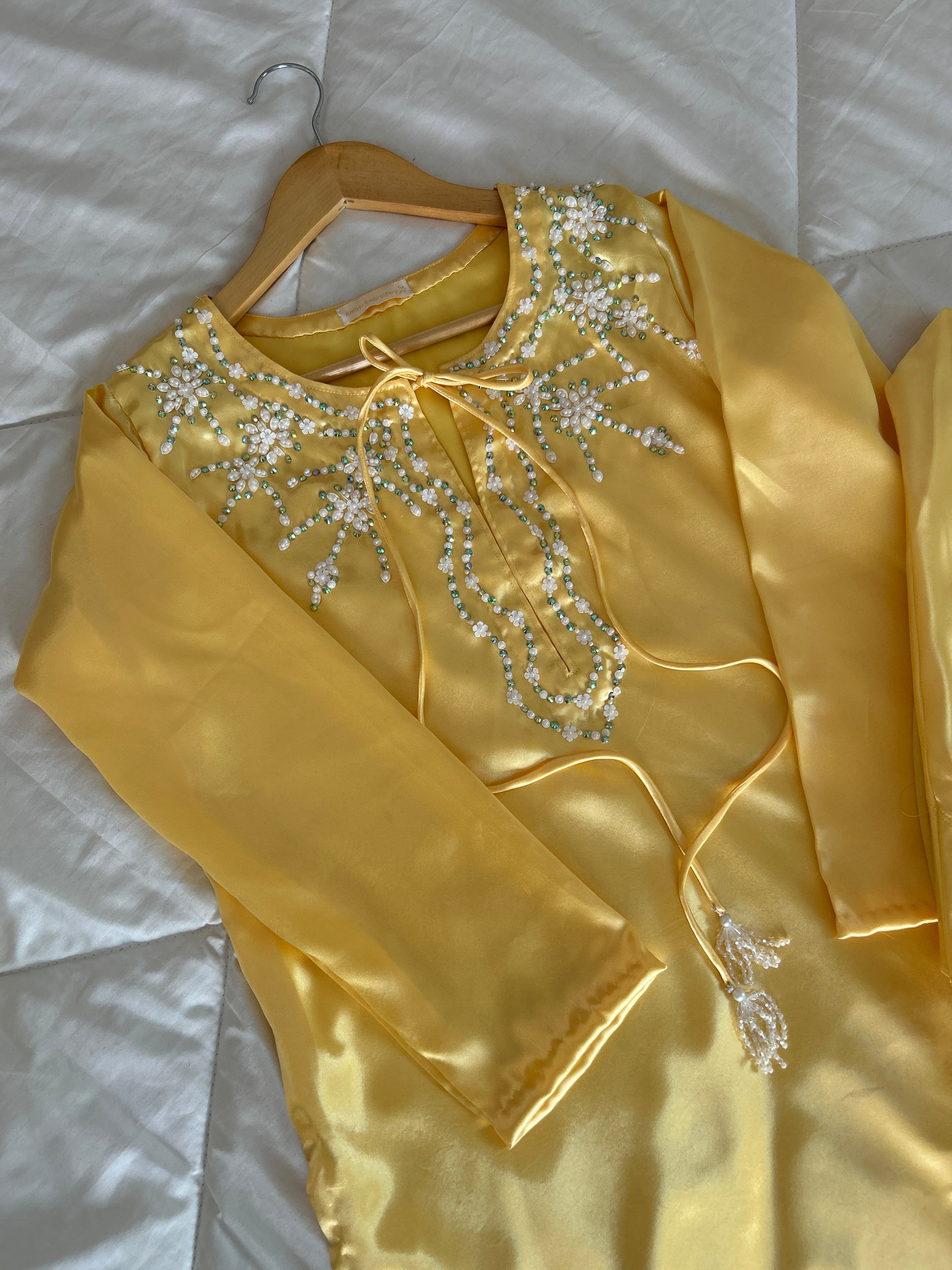 Lauj - Butter Yellow