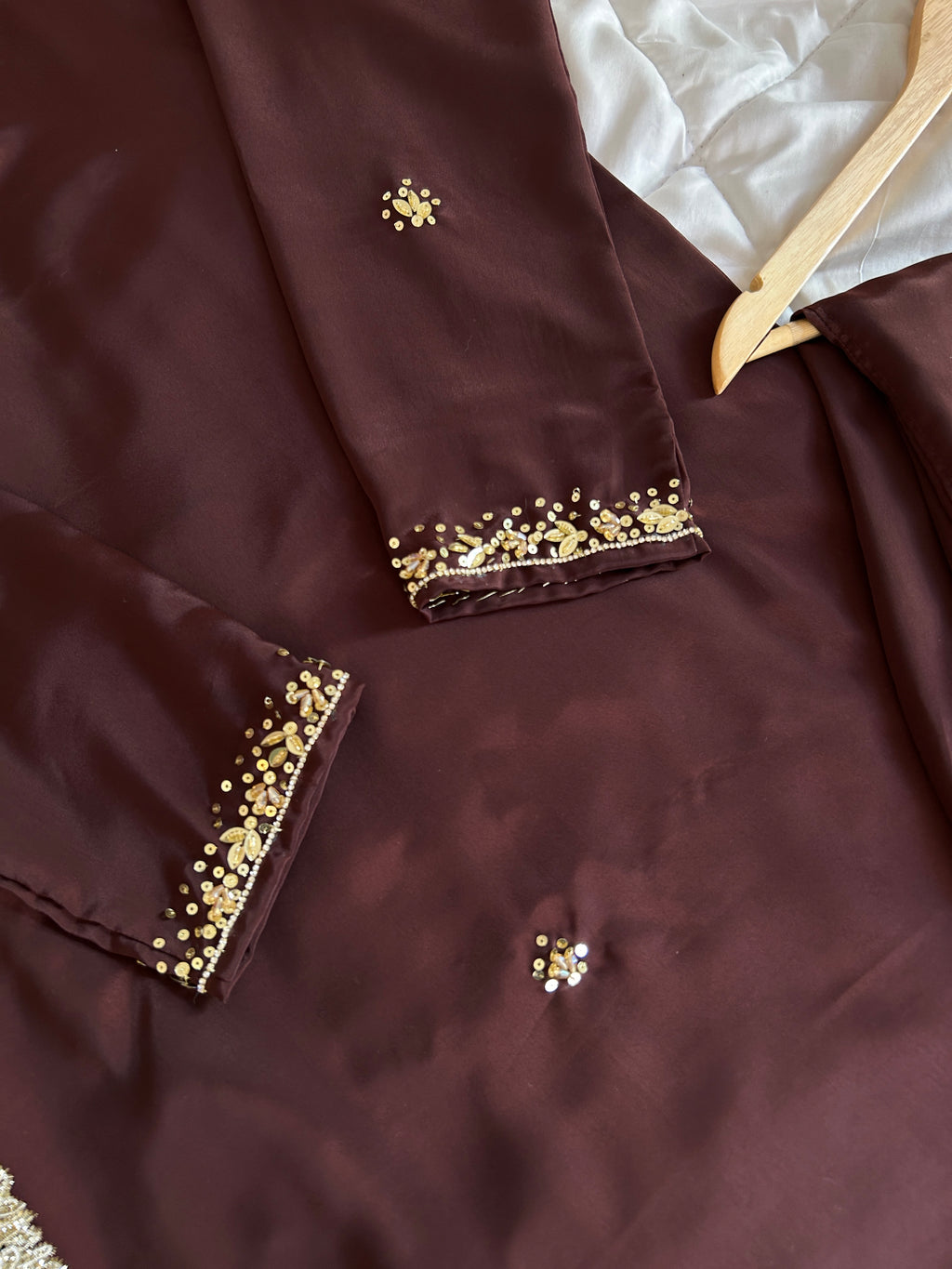 Gul-e-Zar-Dark Brown