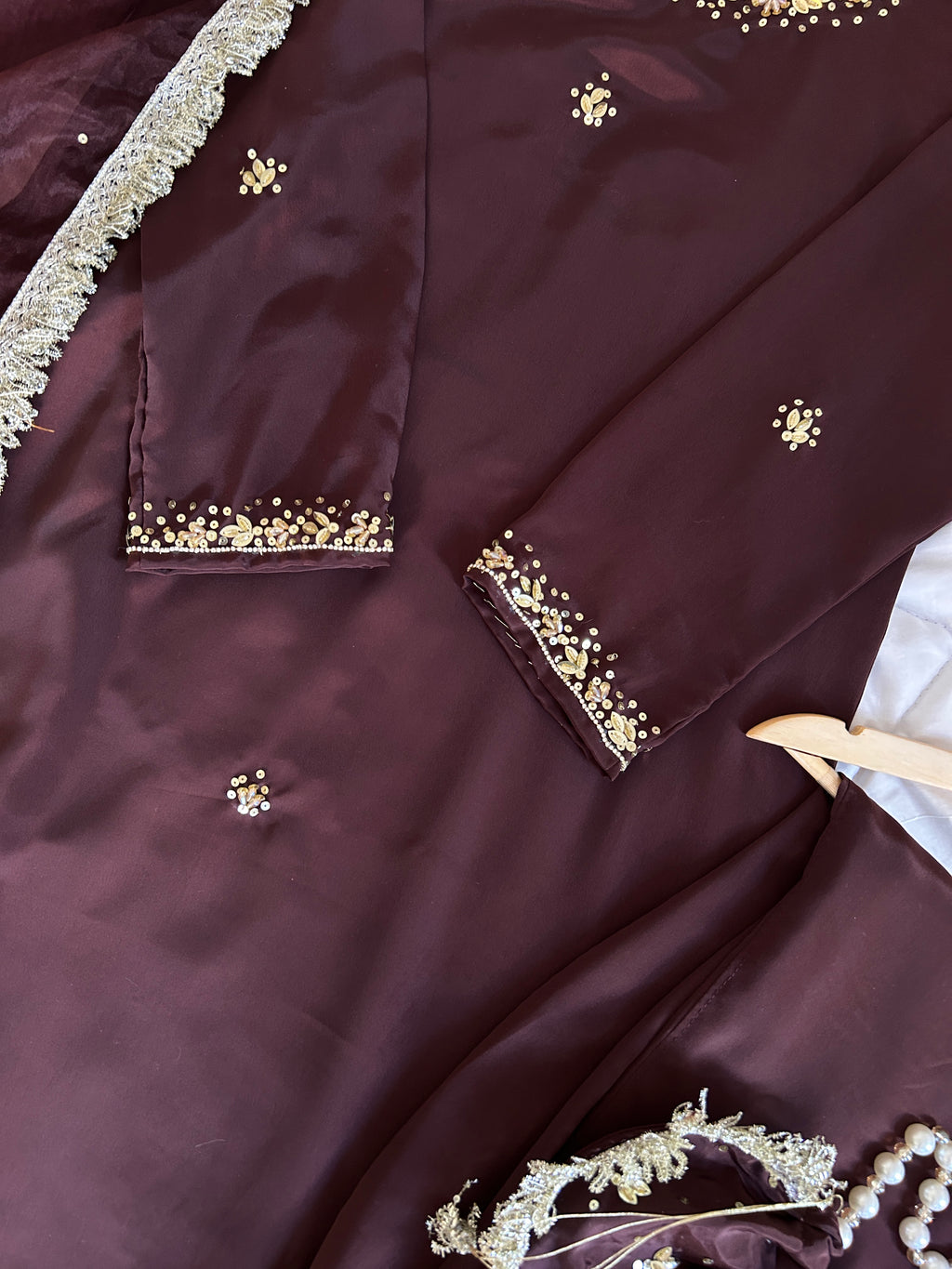 Gul-e-Zar-Dark Brown